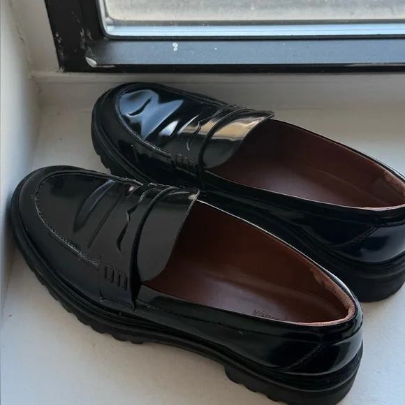 Reformation Agathea Chunky Loafer - Picture 8 of 9